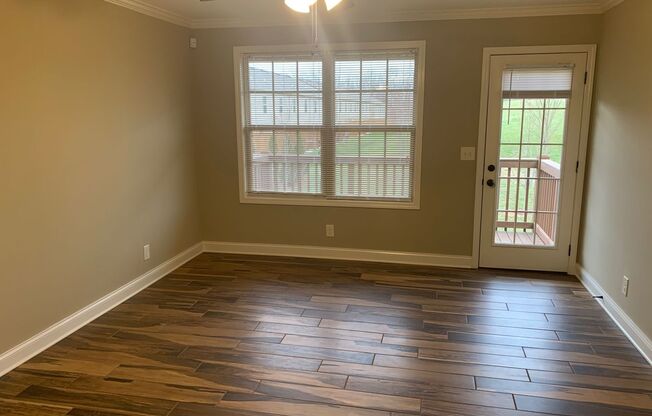 1 bed, 1 bath, 867 sqft, $1,150, Unit 503