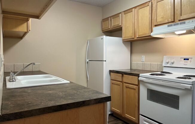 1 bed, 1 bath, 675 sqft, $1,095, Unit 176