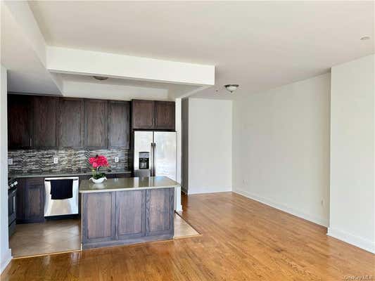 Studio, 1 bath, 890 sqft, $2,150, Unit 2G