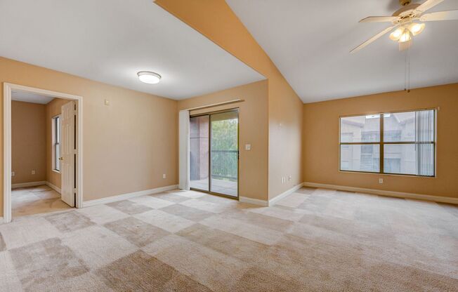 Badura Ave W. 8000 #2082