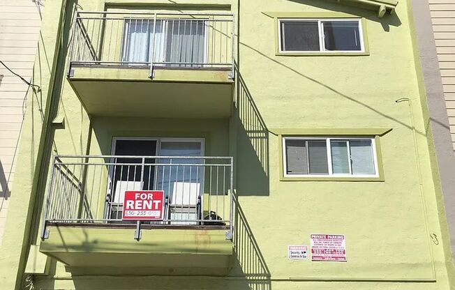 667 Sylvan St.