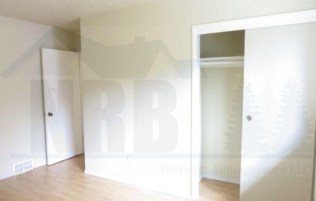 3 beds, 1 bath, $2,150