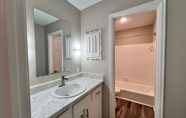 Studio, 1 bath, 583 sqft, $1,080, Unit 03203