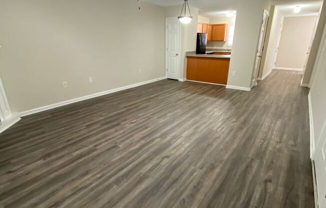 2 beds, 2 baths, 1,131 sqft, $1,425, Unit 2780-1