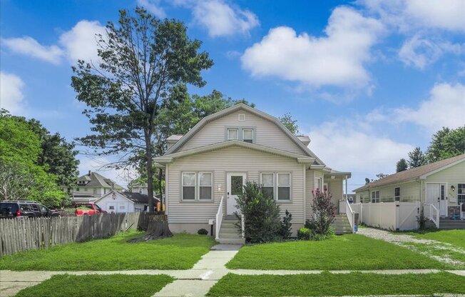 545 NASSAU AVE