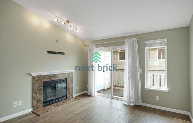 2 beds, 2 baths, $1,899