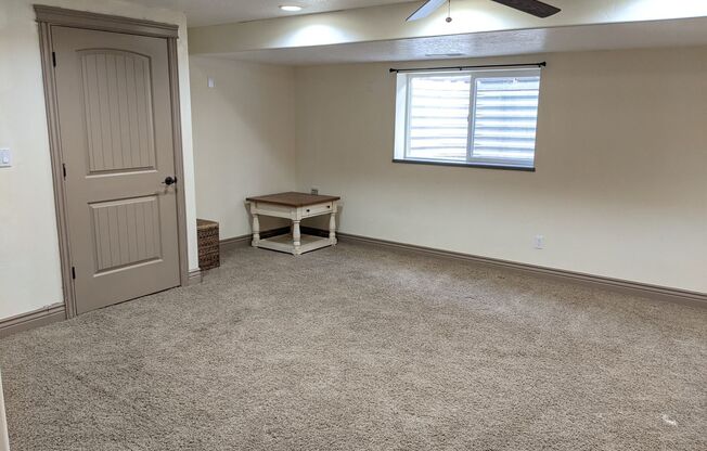 3 beds, 1 bath, $1,575