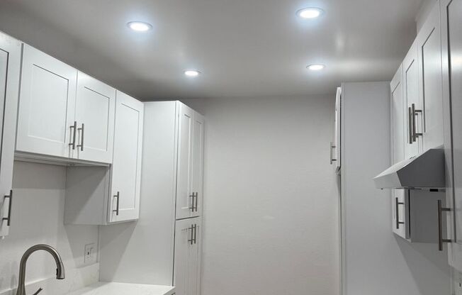1 bed, 1 bath, 720 sqft, $2,250, Unit Unit 7