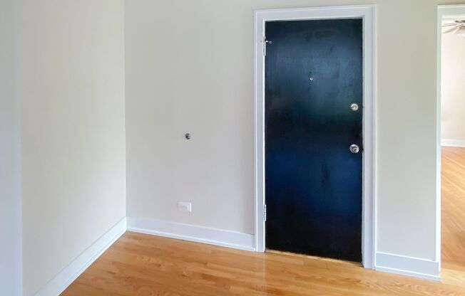 2 beds, 1 bath, 835 sqft, $2,750, Unit 617-A3