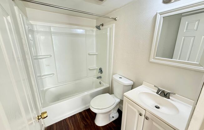 NEW PRICE! 3/2 Home Available Now!