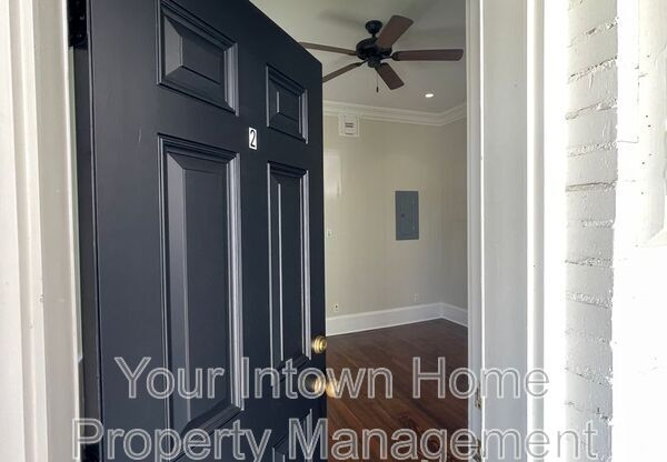 367 MORELAND AVE NE