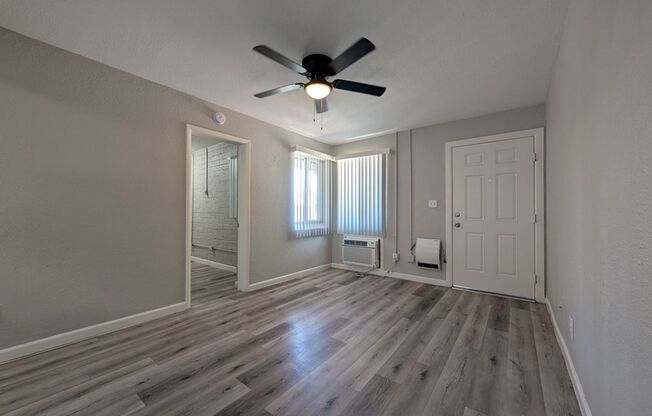 2 BEDROOM APARTMENT IN DOWNTOWN LAS VEGAS