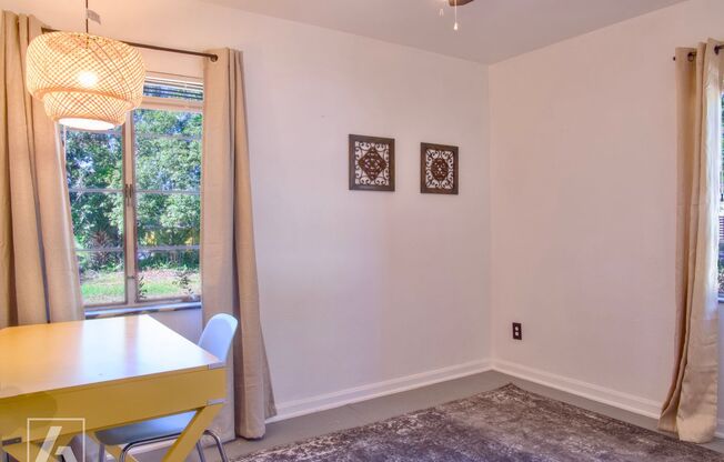 2 beds, 1 bath, $1,600