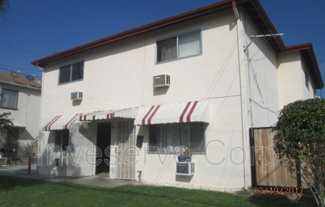 908 EDITH AVE