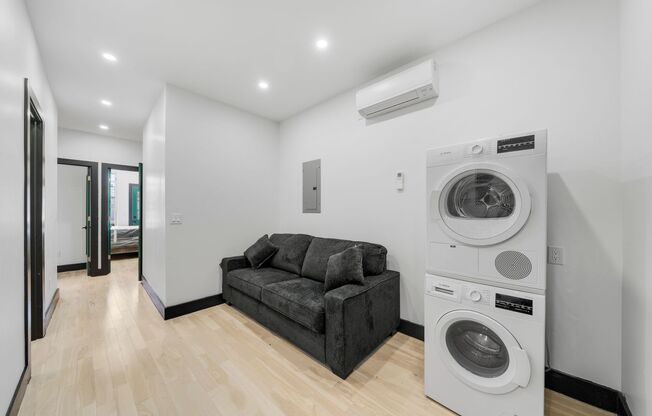 2458 Lorillard BH LLC