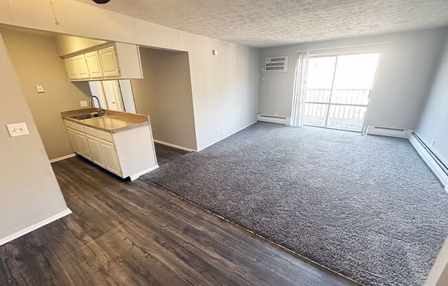 1 bed, 1 bath, 560 sqft, $825, Unit 601-07