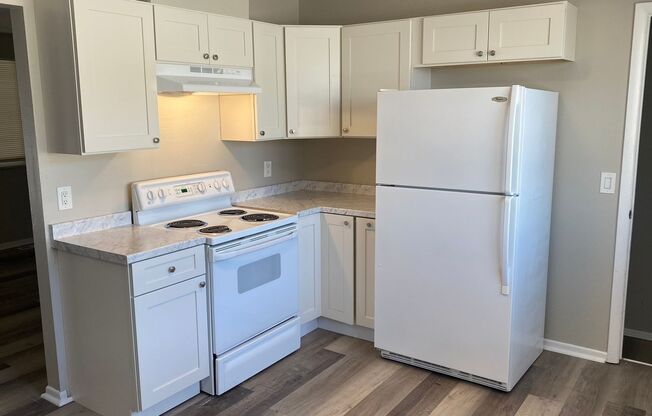 5 beds, 2 baths, 1,825 sqft, $2,150, Unit 14030 E 22nd Pl