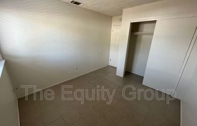 3 beds, 2 baths, 1,200 sqft, $1,650