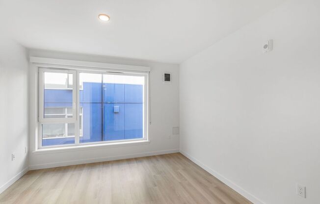 Studio, 1 bath, 294 sqft, $1,292, Unit 512