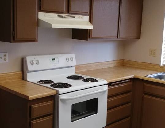 3 beds, 2 baths, $1,750