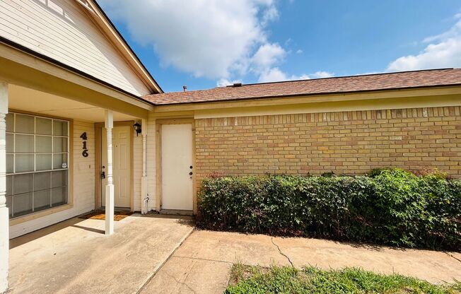416 GREENLAWN BLVD