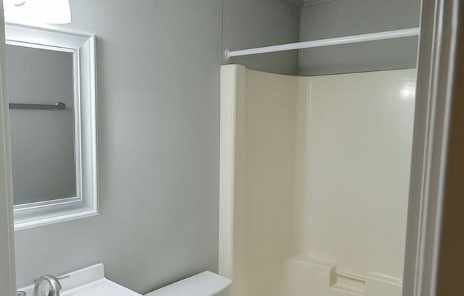 1 bed, 1 bath, 570 sqft, $700, Unit CS 31