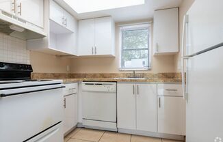 1 bed, 1 bath, 630 sqft, $1,330