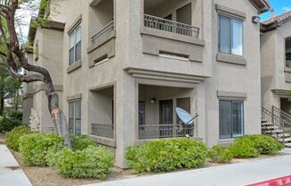 1 bed, 1 bath, $1,300, Unit # 1061