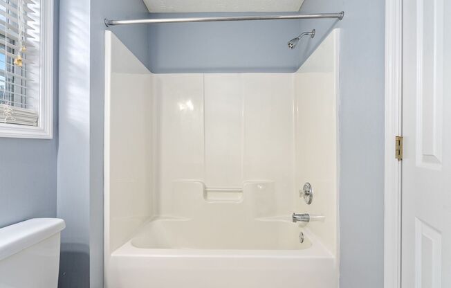 2 beds, 2.5 baths, $1,800