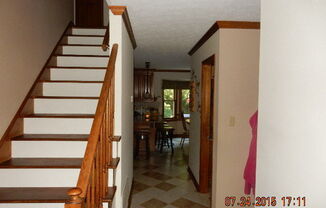 4 beds, 2.5 baths, $2,530