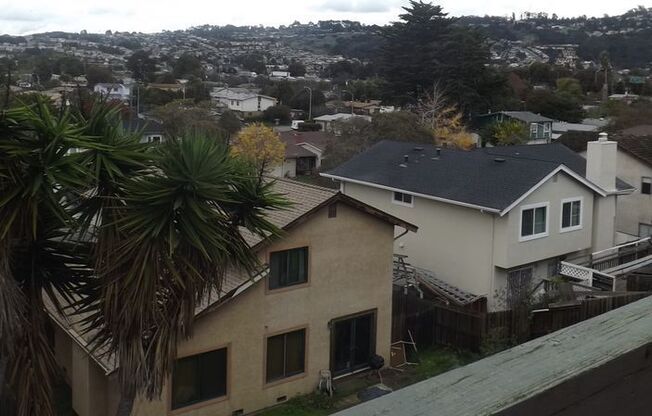 Nice 3 bedroom 2 bathroom Home
