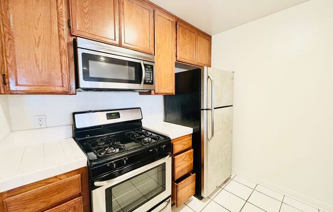 1 bed, 1 bath, $2,495, Unit 103