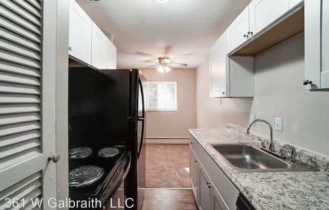 361 & 375 W Galbraith Rd
