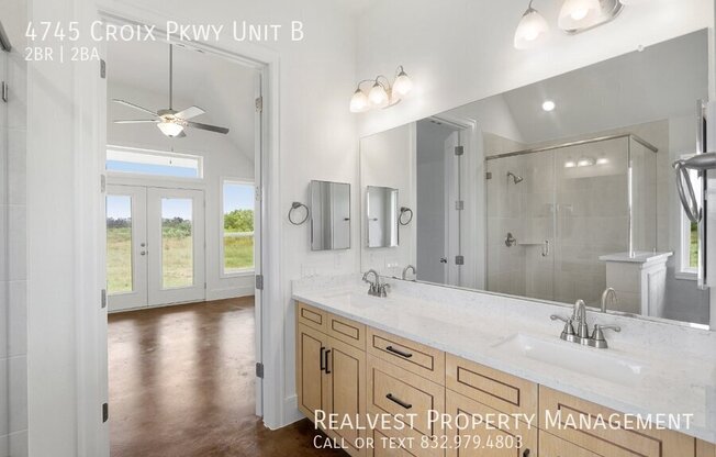 4745 CROIX PKWY