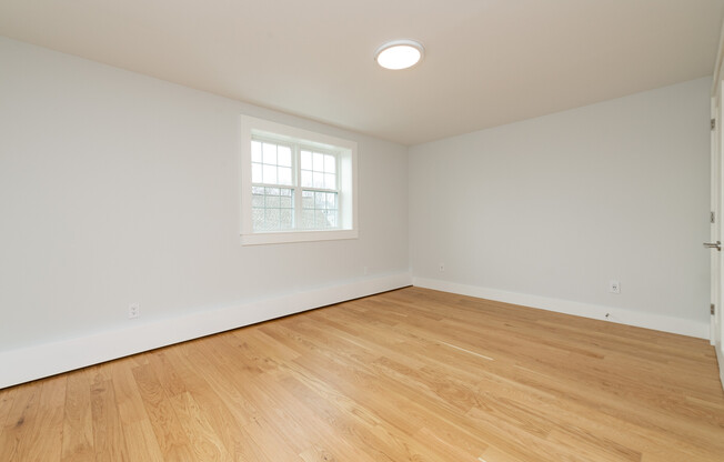 1 bed, 1 bath, 664 sqft, $2,700, Unit 43
