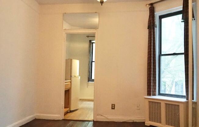 Studio, 1 bath, $1,700, Unit 3B