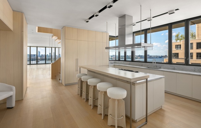 7 beds, 8.5 baths, 8,600 sqft, $150,000, Unit PENTHOUSE