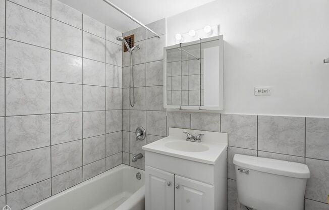 Studio, 1 bath, 650 sqft, $1,625, Unit 418-1206