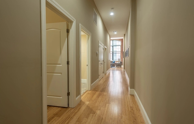 3 beds, 3 baths, 2,120 sqft, $3,795, Unit 8-506