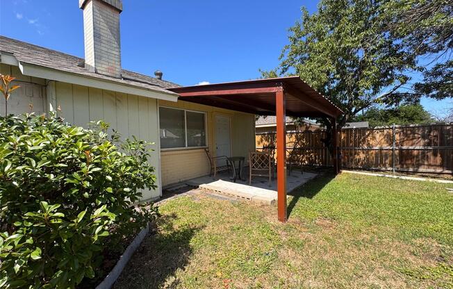 1804 SERENADE LN
