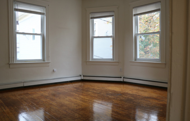34 DOYLE AVE