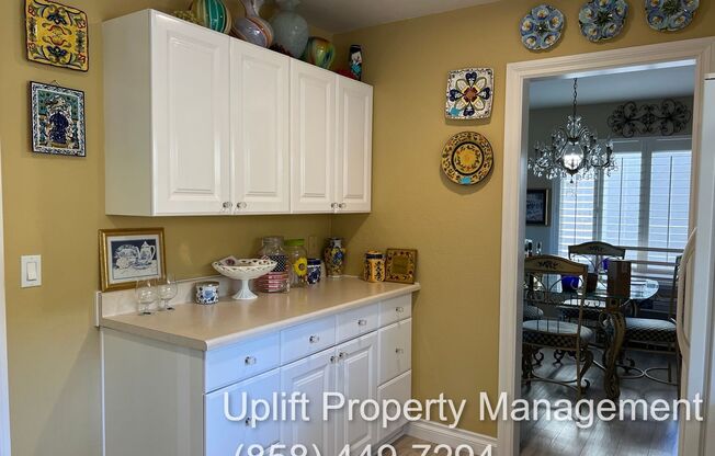 2 beds, 2 baths, $2,995, Unit UNIT 201