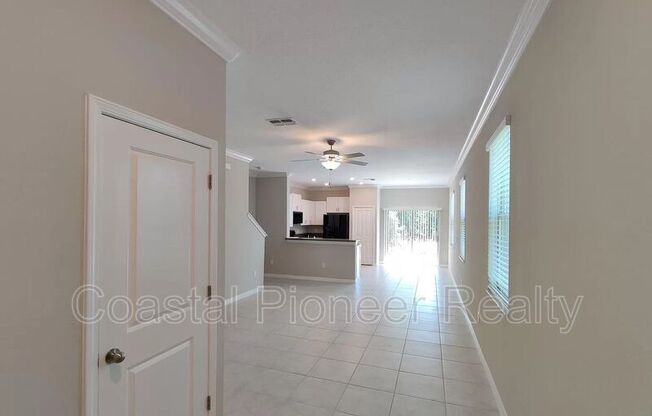 1548 CASSIUS ST