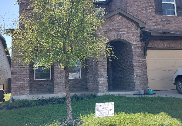 112 W VEGA LN