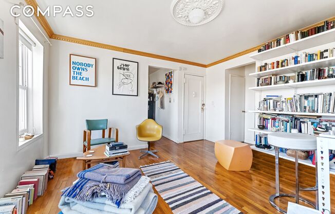 434 CLASSON AVE