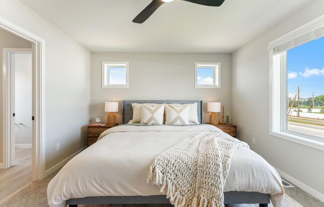 4 beds, 3.5 baths, 2,612 sqft, $3,950, Unit 10074