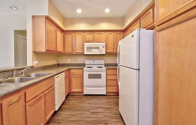 Modular Kitchens at TERRAZA DEL SOL, California