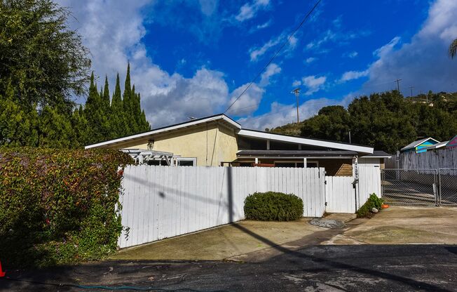 Completely remodeled contemporary laguna beach single level house with huge lot and premium private location!