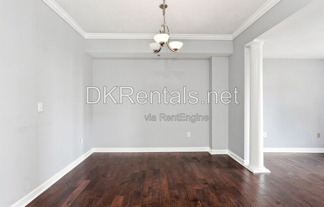2 beds, 1 bath, 1,054 sqft, $2,200, Unit 728 728