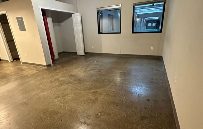 Studio, 1 bath, 438 sqft, $695, Unit 549